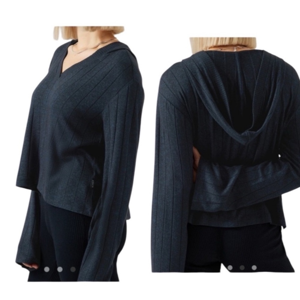 Athleta Harmony Pose Cropped Hoodie Dark Sardinia Blue Small - Picture 4 of 9